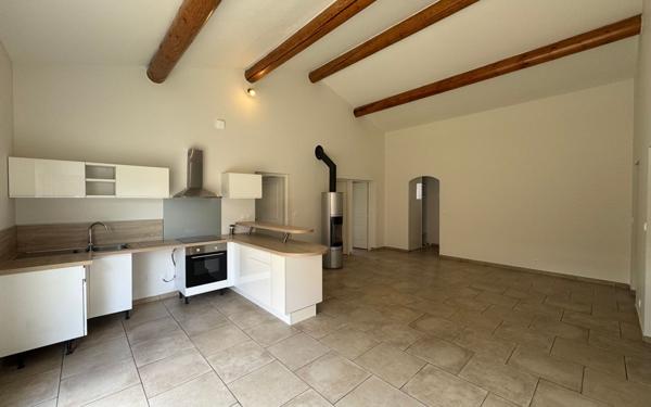 Maison à vendre    4 pièces •  Entraigues-sur-la-Sorgue