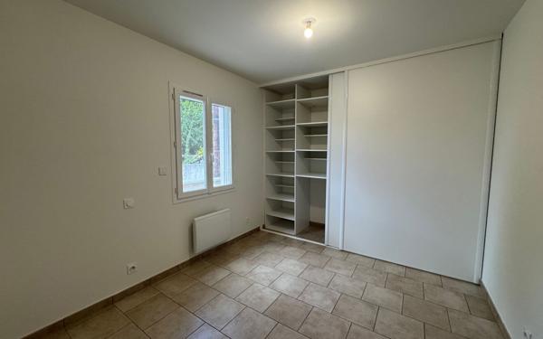 Maison à vendre    4 pièces •  Entraigues-sur-la-Sorgue