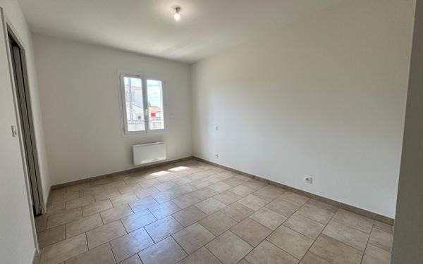 Maison à vendre    4 pièces •  Entraigues-sur-la-Sorgue