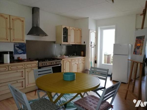 IMMEUBLE de centre PONTORSON