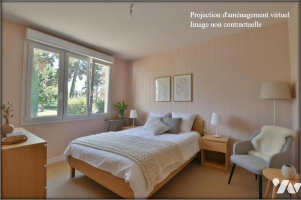 MAISON FAMILLIALE LE RHEU CENTRE AVEC GRAND JARDIN