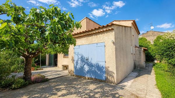 Maison avec garage et jardin à Brignoles