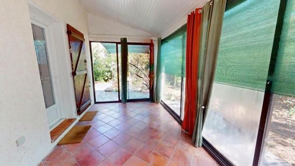 Maison avec garage et jardin à Brignoles