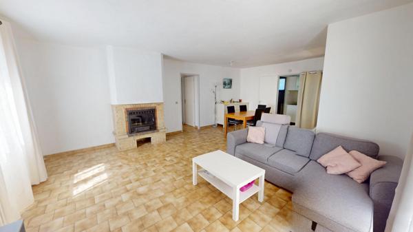 Maison avec garage et jardin à Brignoles