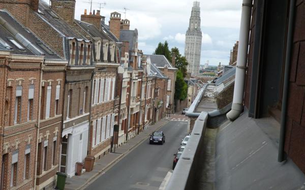 Immeuble à vendre    3 pièces • 100 m2 Amiens