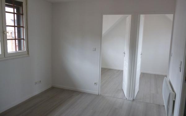 Immeuble à vendre    3 pièces • 100 m2 Amiens