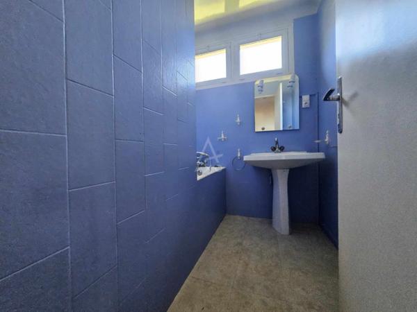 ROGNAIX (73730) : MAISON DE 110 M² SUR 580 M² DE TERRAIN PLAT ET CLOTURE