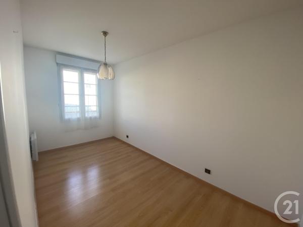 Appartement T3 à vendre  3 pièces - 60,72 m2 COUTRAS - 33