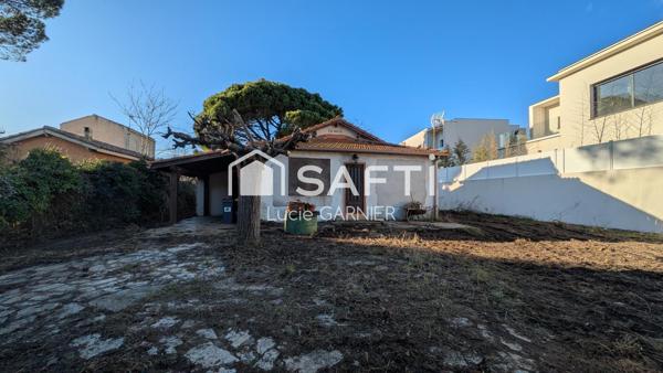 Le Grau-d’Agde – À 500 m des plages, maison avec garage à rénover sur terrain de 800 m²