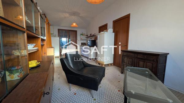 Le Grau-d’Agde – À 500 m des plages, maison avec garage à rénover sur terrain de 800 m²