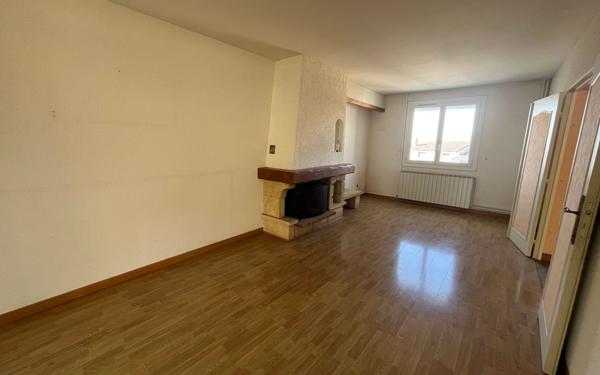 Maison à vendre    6 pièces •  Carcassonne