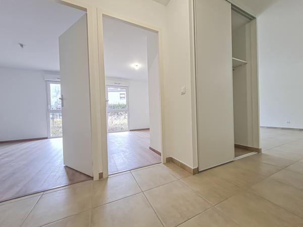 Marnaz (74460) T3 DE 65.5 M² A LOUER - BALCON + PLACE DE PARKING EN S/SOL - NOUVELLE RESIDENCE A MARNAZ