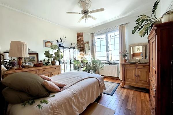 Maison 4 chambres + bureau + garage