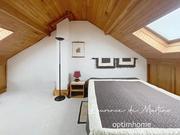 Maison familiale avec terrasse, jardin et garage double – à 10 min du RER Nanterre-Ville