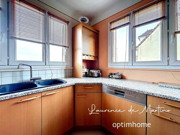 Maison familiale avec terrasse, jardin et garage double – à 10 min du RER Nanterre-Ville