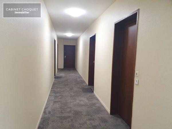 F2 AVEC PARKING EN RESIDENCE SECURISEE A LOUER - LILLE VAUBAN - NATIONALE - 56 m 2 - 839 € charges comprises par mois