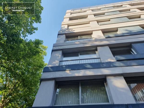 F2 AVEC PARKING EN RESIDENCE SECURISEE A LOUER - LILLE VAUBAN - NATIONALE - 56 m 2 - 839 € charges comprises par mois