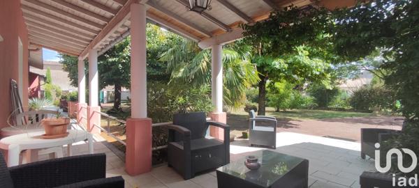 Maison à vendre 7 pièces 162 m² Saint-Maixent-l'École