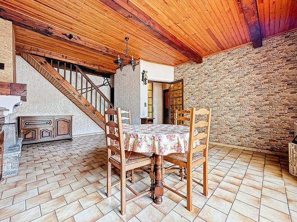 Maison 4 pièces à vendre à Marseille - Quartier Bon Secours, calme, jardin, stationnement