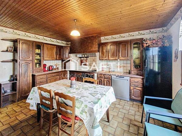 Maison avec terrain au fort potentiel à Chabrac