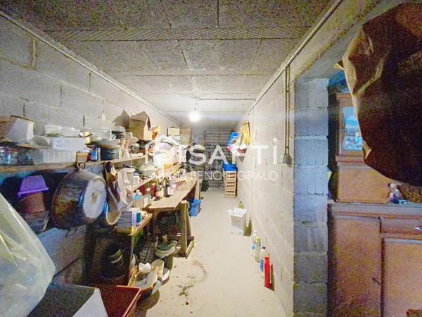 Maison avec terrain au fort potentiel à Chabrac