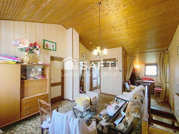 Maison avec terrain au fort potentiel à Chabrac