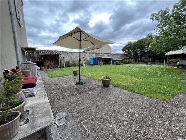 Immeuble à vendre |  Saint-Gaudens |  610 m²