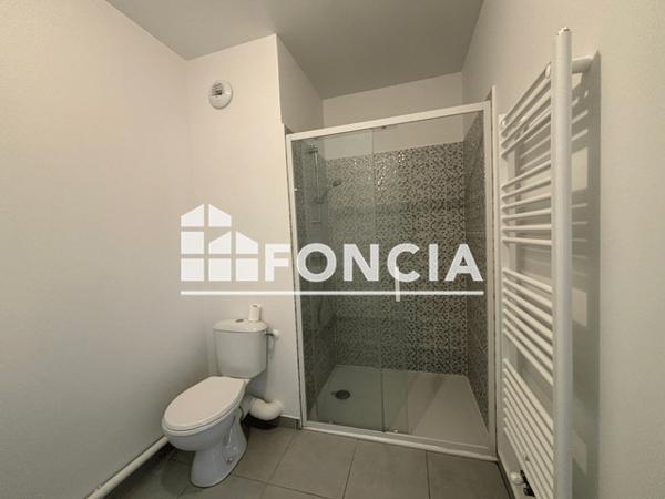 Location Appartement 2 pièces 40.7 m² - 26 RUE VICTOR HUGO Vouvray 37210