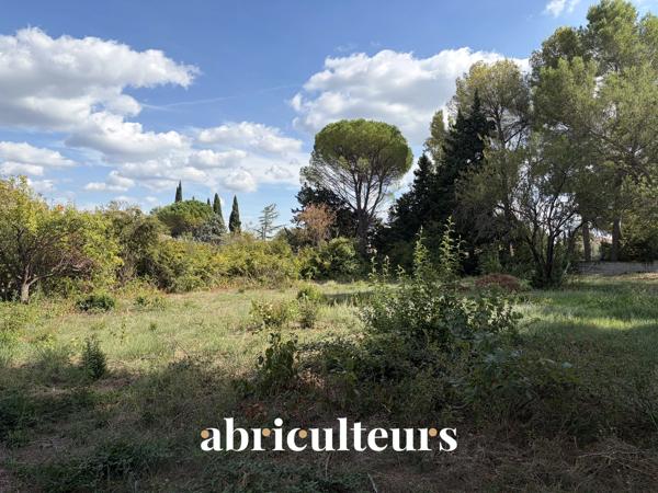 Terrain à bâtir 2 500 m² Aix-en-Provence (Vue Sainte-Victoire)