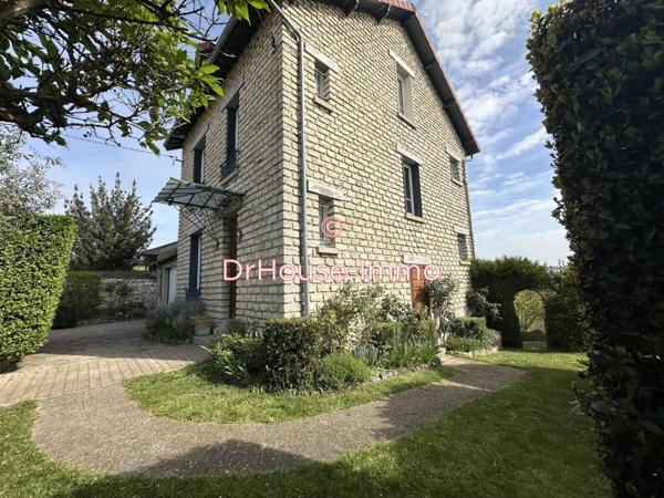 Maison à vendre 5 pièces de 111 m²