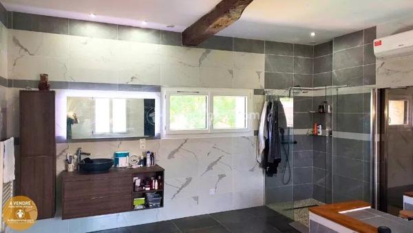 Vente Maison 6 pièces 156 m2 à Castres