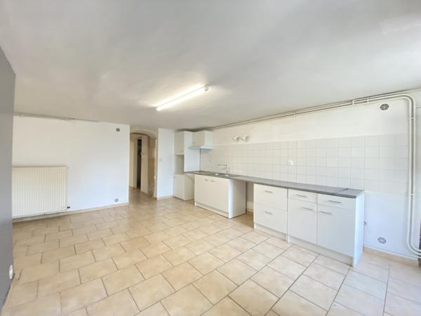 Maison 4 pièce(s) 3 chambre(s) 141 m²