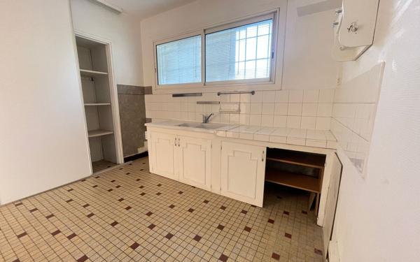 Maison à vendre    8 pièces • 144 m2 Dax