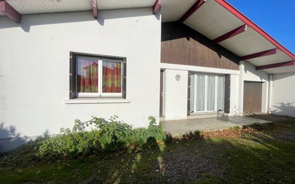 Maison à vendre    8 pièces • 144 m2 Dax