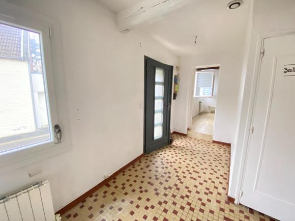 Jolie maison mitoyenne 42 m2 T2 louée 550 €