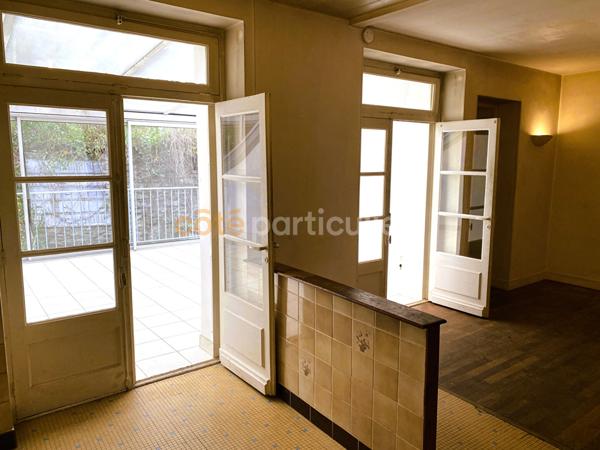 Vente Maison80 m² - 4 Pièces - CROUTELLE (86240)