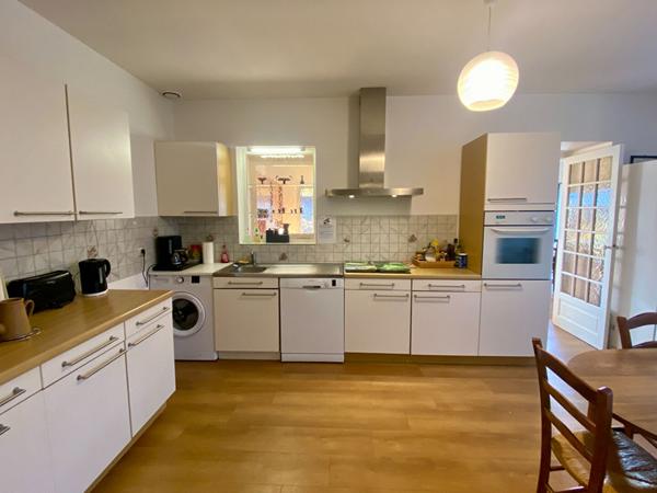 Maison à vendre à Dinan coeur de ville- Opportunité rare ! 700 m² de jardin vie de plain-pied possible