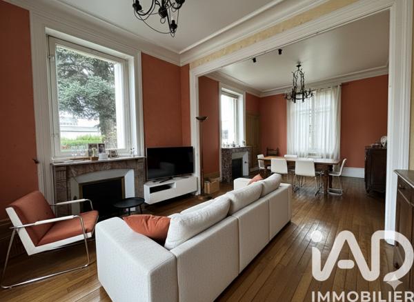 Maison à vendre 7 pièces 159 m² Châtellerault