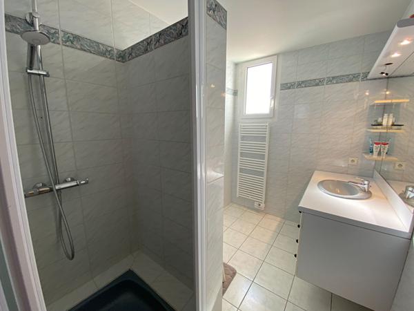 LA BRÉE - Maison 3 chambres, piscine - 120 m² - Proche bourg
