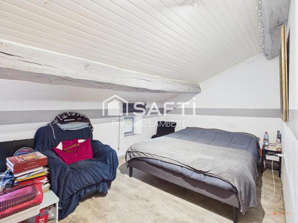 Longère de charme avec dépendances et piscine