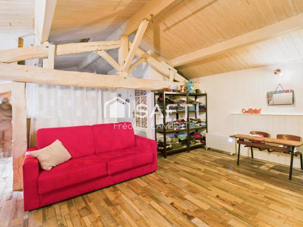 Longère de charme avec dépendances et piscine