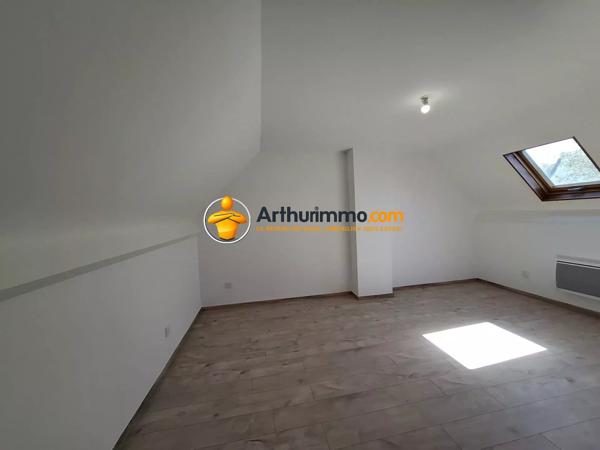 Vente                                                      Maison
                        
                     6 pièces                      118 m2                     à Crécy-la-Chapelle
