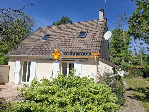 Vente                                                      Maison
                        
                     6 pièces                      118 m2                     à Crécy-la-Chapelle