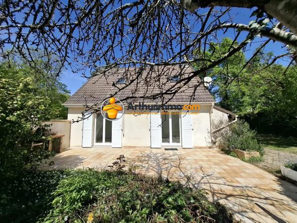 Vente                                                      Maison
                        
                     6 pièces                      118 m2                     à Crécy-la-Chapelle