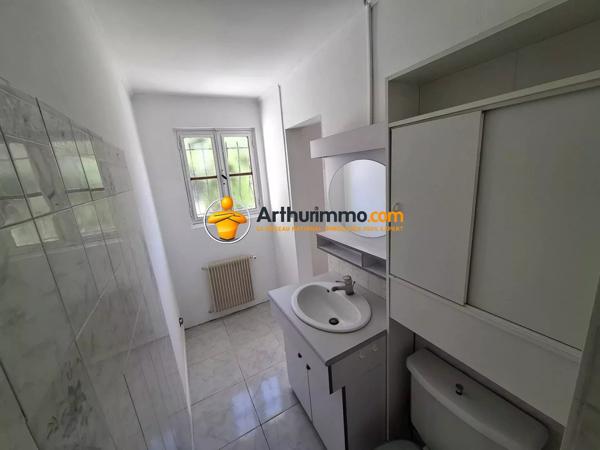 Vente                                                      Maison
                        
                     6 pièces                      118 m2                     à Crécy-la-Chapelle