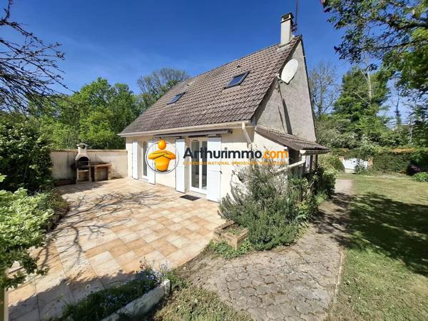 Vente                                                      Maison
                        
                     6 pièces                      118 m2                     à Crécy-la-Chapelle