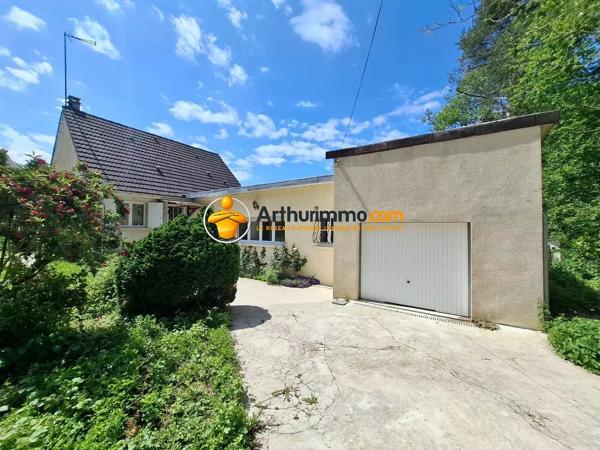 Vente                                                      Maison
                        
                     6 pièces                      118 m2                     à Crécy-la-Chapelle