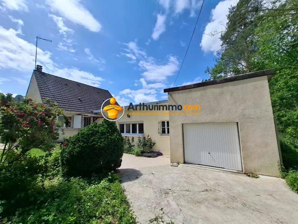 Vente                                                      Maison
                        
                     6 pièces                      118 m2                     à Crécy-la-Chapelle