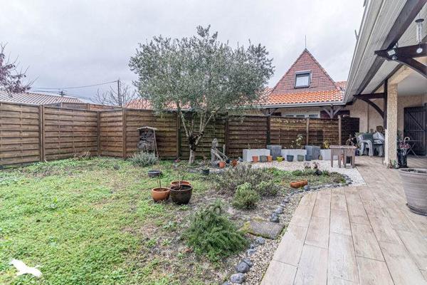 Appartement à vendre |  Blanquefort |  4 pièces | 80 m²