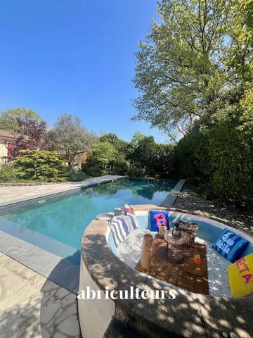 PROPRIÉTÉ DE CHARME 184 m² POURRIÈRES | Domaine de 6 500 m², Dépendance T2 & Piscine